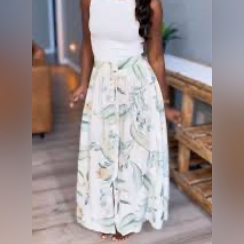 H&M Floral Print Maxi Button Down Skirt(Size Small)